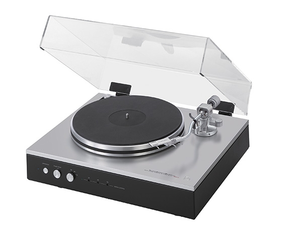 Tento obrázok nemá vyplnený ALT popisok, jeho názov je LUXMAN-PD-151-Mark-II-w.-dust-cover.jpg
